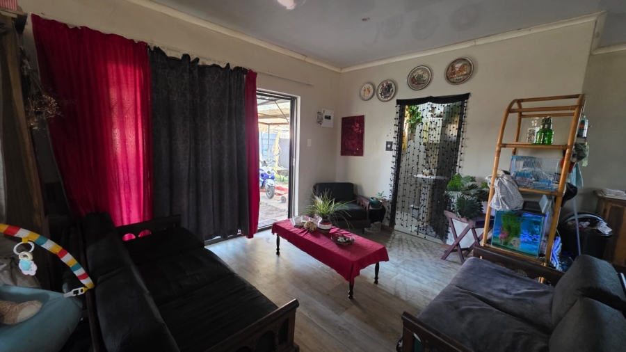 4 Bedroom Property for Sale in Songloed North West